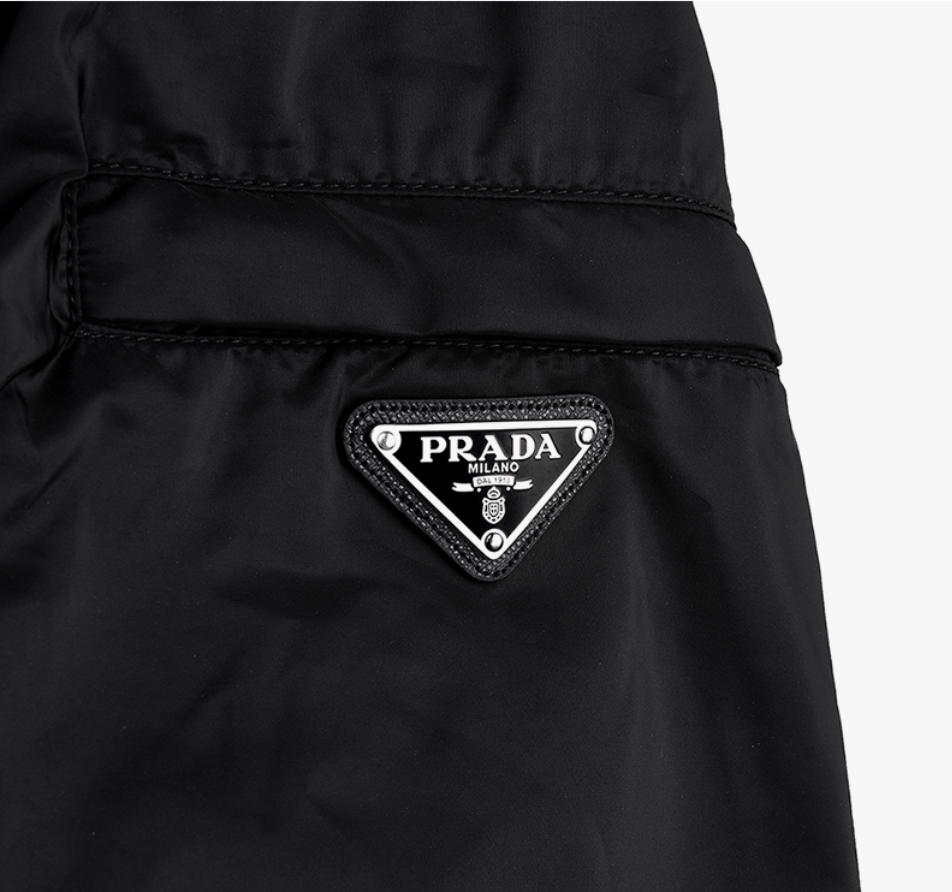 [Authentic][New] PRADA Triangle Logo K-Way Hooded Windbreaker Jacket Black SGA466 106O F0002 (Size 52/L)