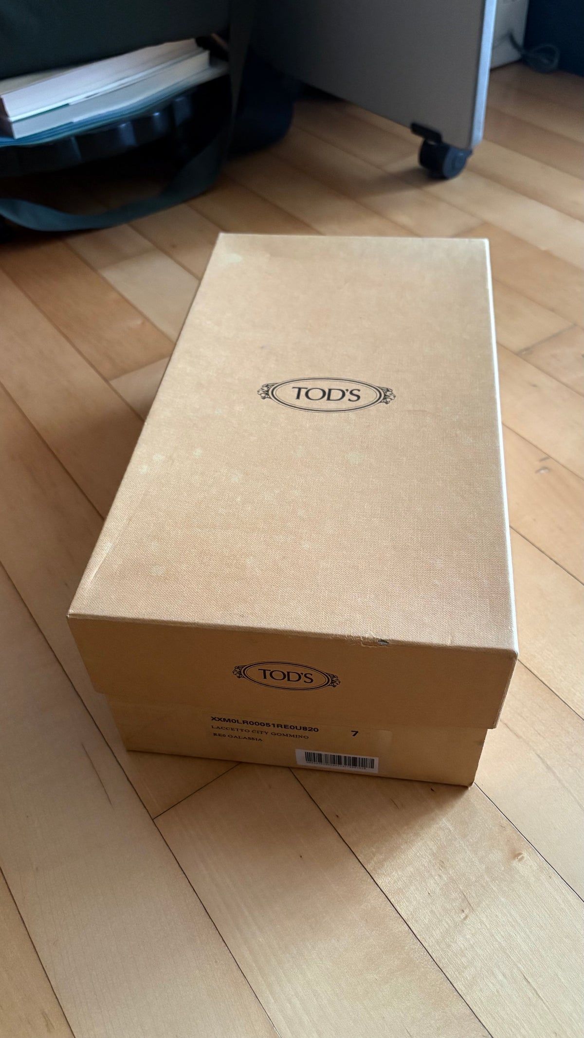 [정품][새제품] TOD'S 남성 스웨이드 로퍼 드라이빙 슈즈