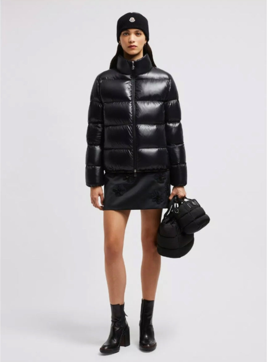 [정품][새상품] MONCLER 여성 ABBADIA 쇼트 다운 패딩 1A00140 5963V 999, 블랙 (사이즈 2, M, 66)