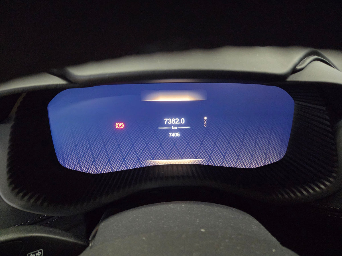 [정식출고] 애스턴마틴 DBX707 4.0 V8 AWD | 707PS | 23인치 포지드 휠 | 카본 세라믹 브레이크 | 7,400kmkm