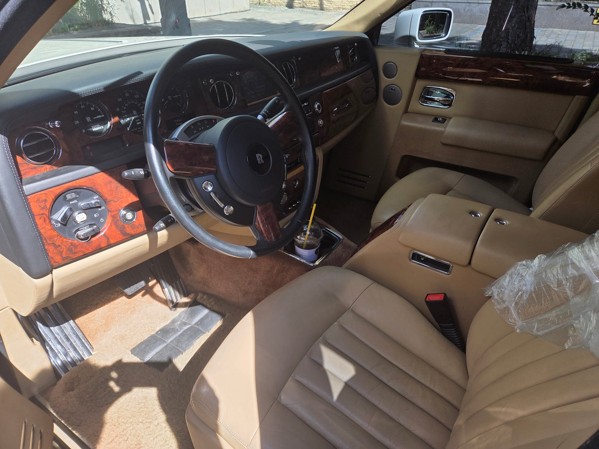 [Official Import] 2007 Model | Rolls-Royce Phantom | 145,000km